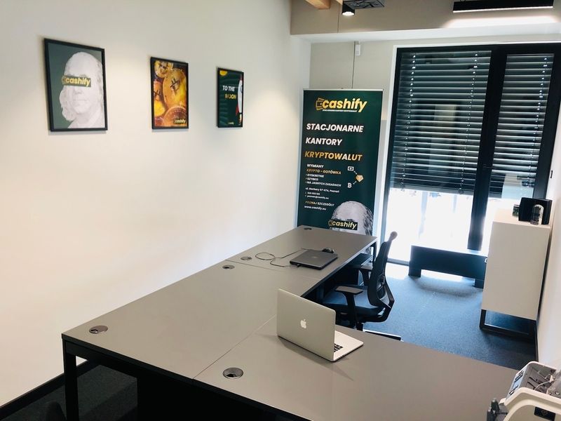 Kantor Cashify przy ul. Głogowskiej 216 w Poznaniu